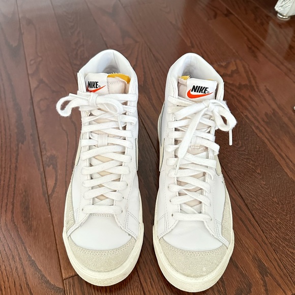 Nike Hightop Blazers - Picture 5 of 6